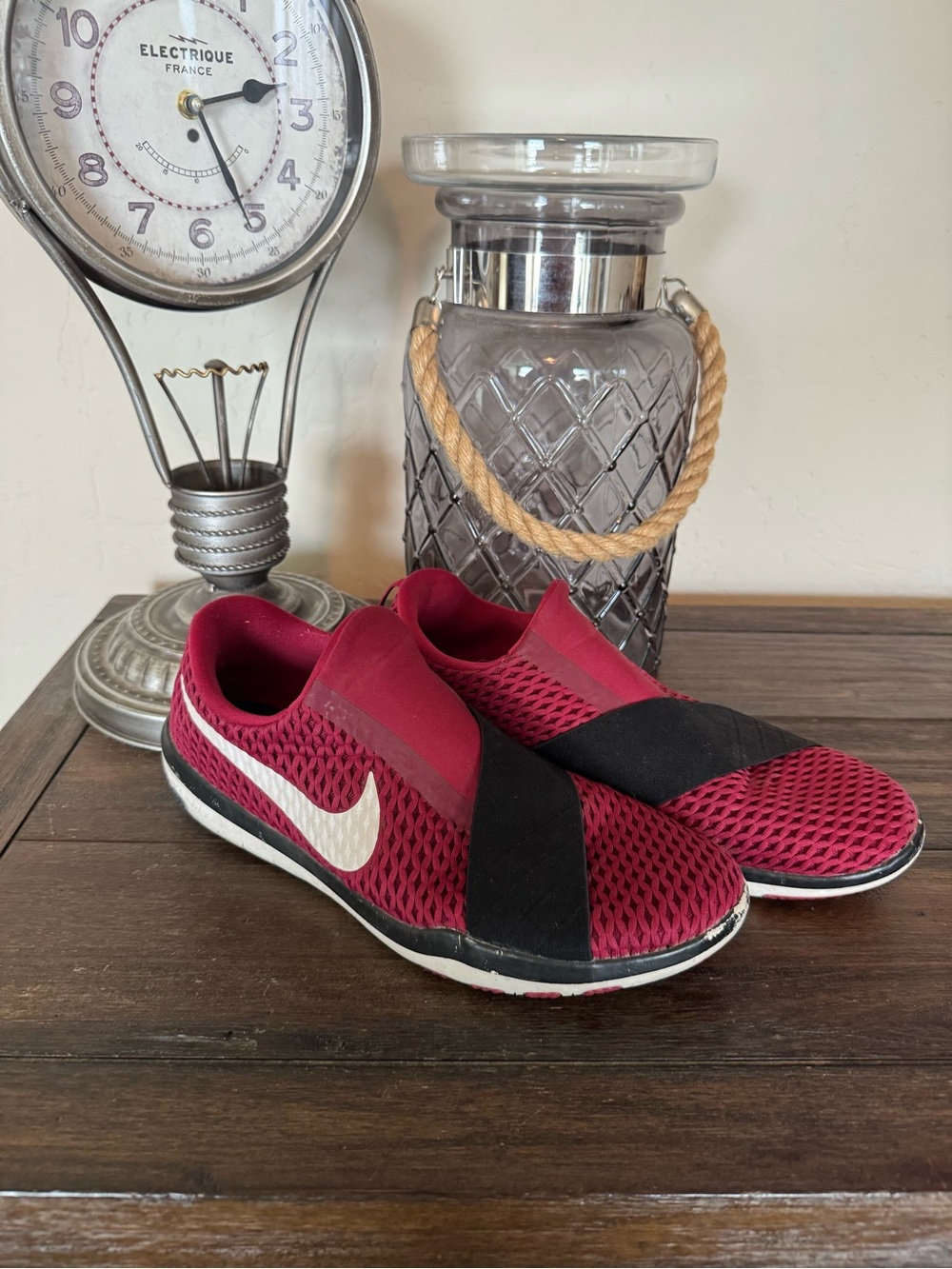 Nike Maroon Slip-On Sneakers with White Swoosh
